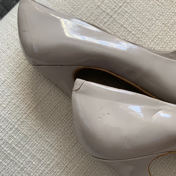 3/$30 BCBG Paris 5” heels size 37 - Picture 5 of 6